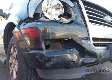 2008 Ford Explorer Xlt from USA, damaged, VIN 1FMEU73E88UB15715